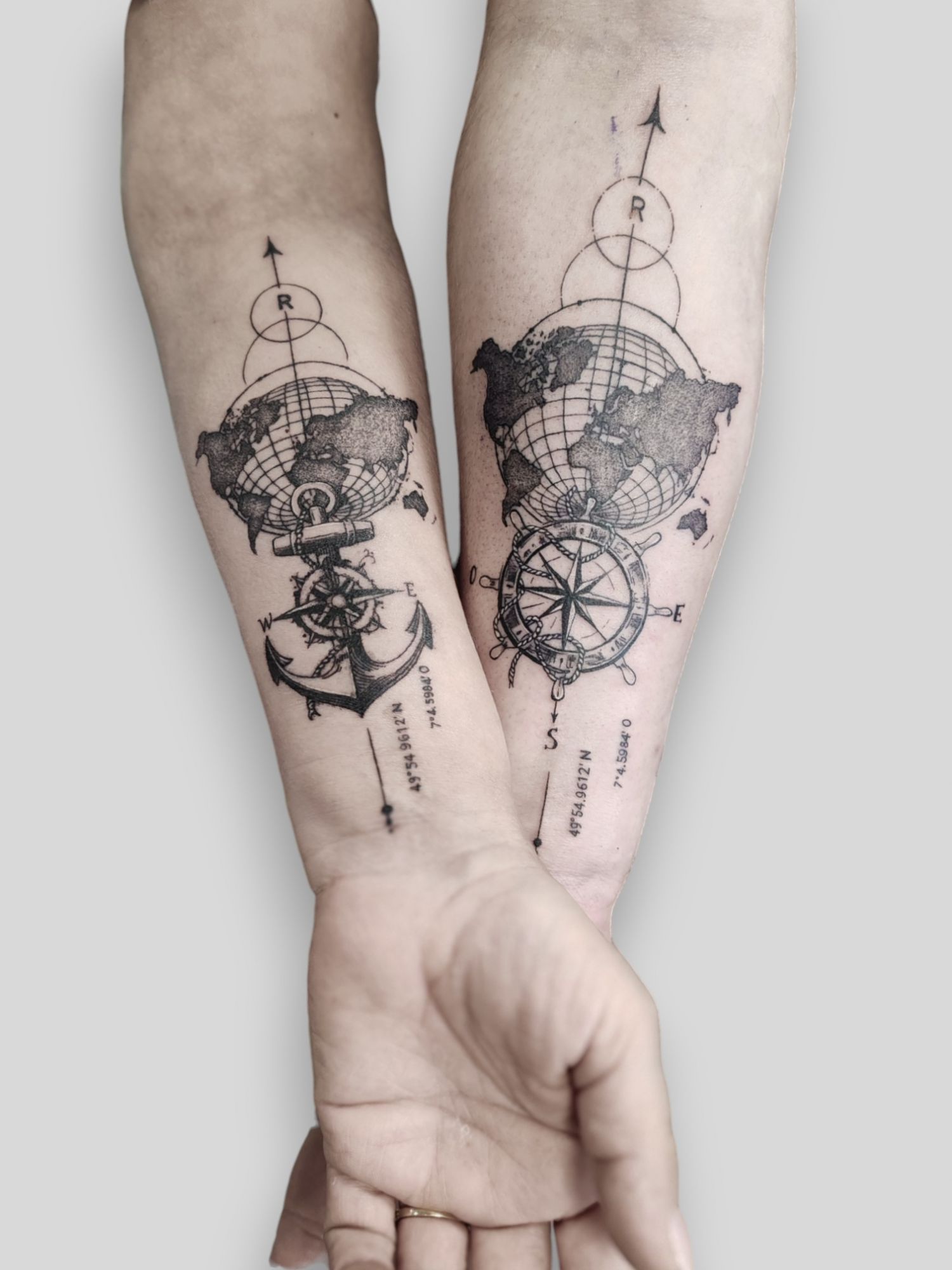 Alkar tetoválás, Betűk, Fekete fehér tetoválás, Tetoválás minta