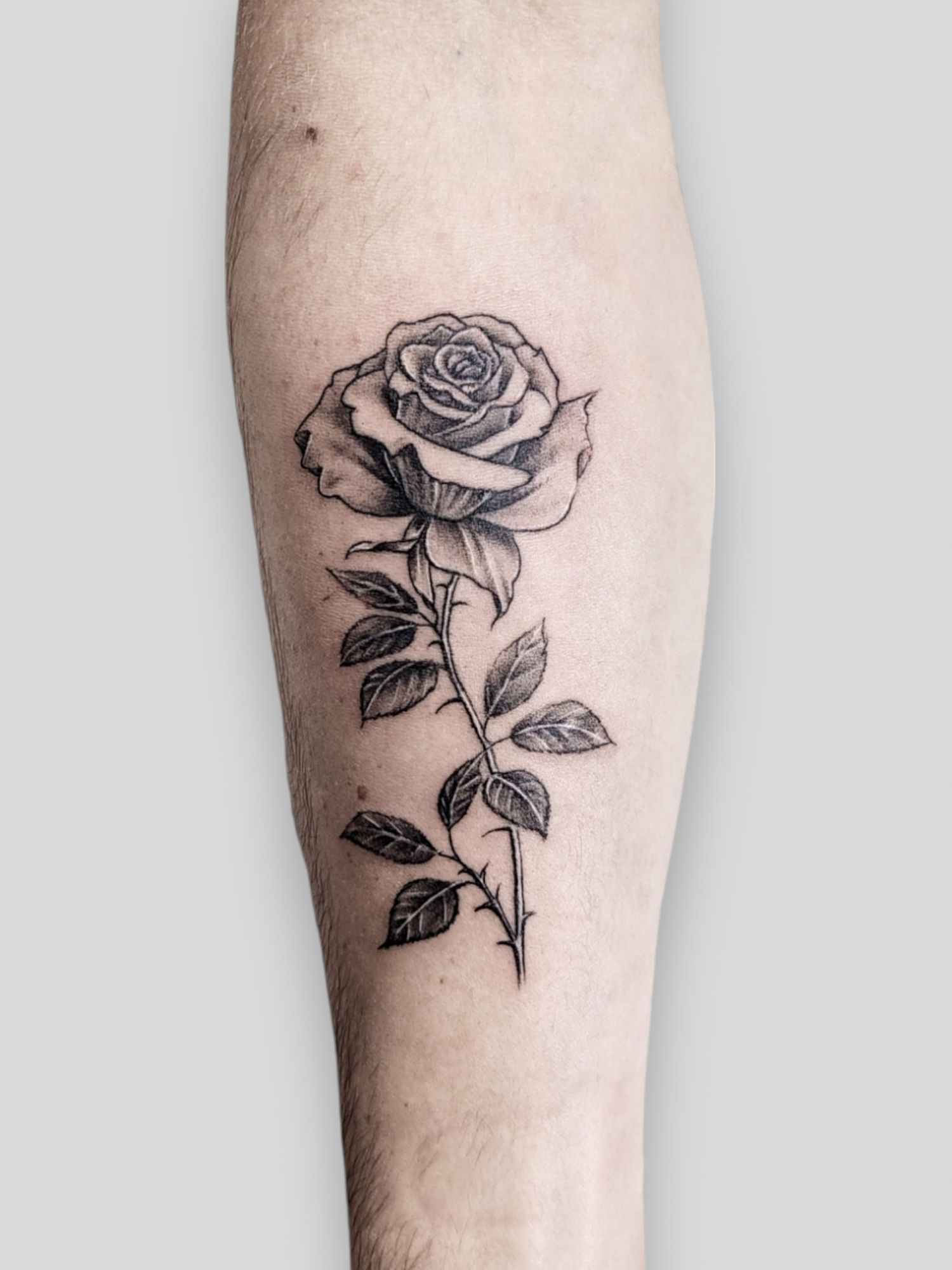 Alkar tetoválás, Dotwork tetoválás, Fekete fehér tetoválás, Tetoválás minta, Virág tetoválás