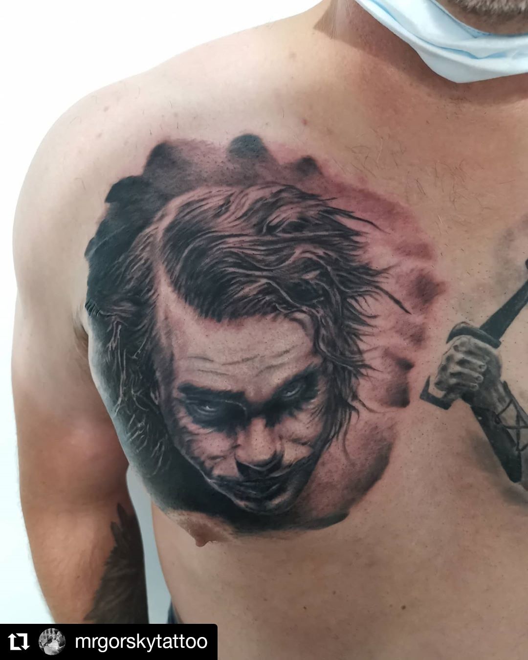 Fantázia tetoválás, Fekete fehér tetoválás, Mellkas tetoválás, Portré tetoválás, Realisztikus tetoválás