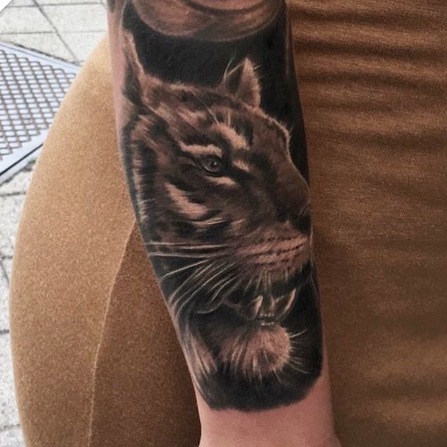 Alkar tetoválás, Állat tetoválás, Fekete fehér tetoválás, Realisztikus tetoválás