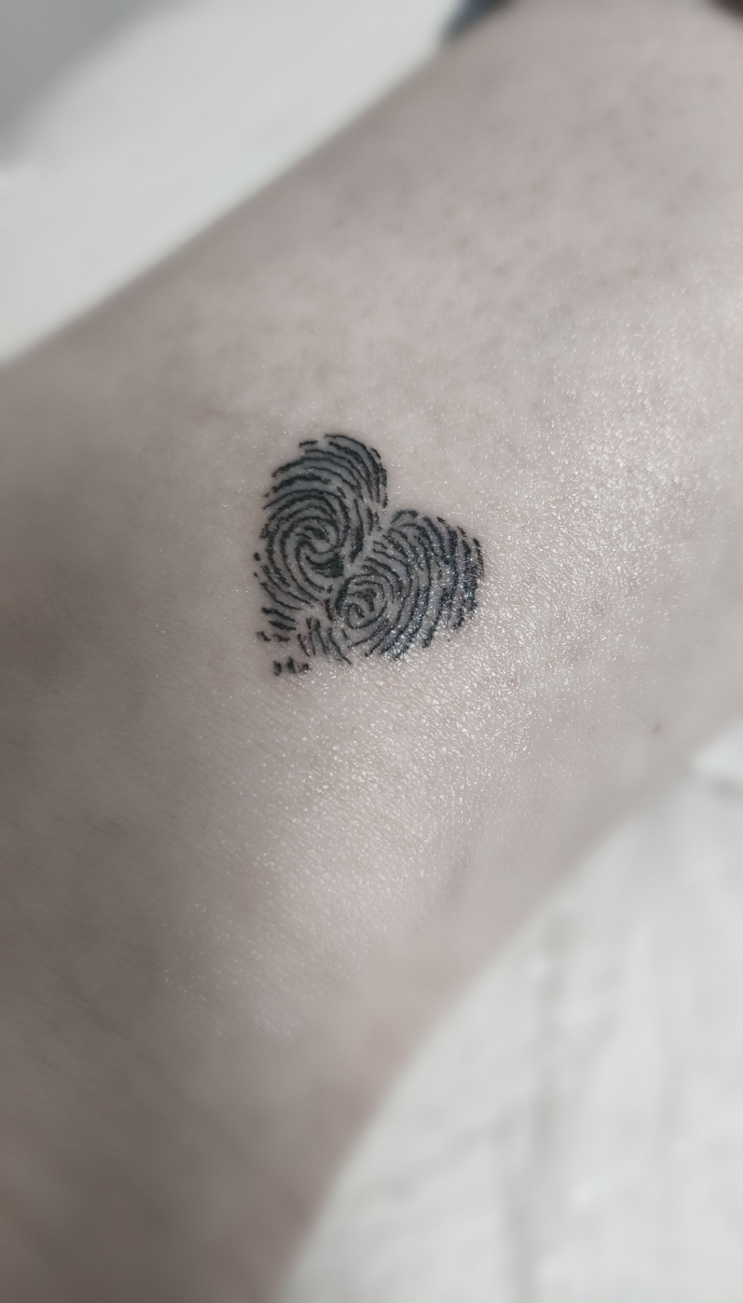 Alkar tetoválás, Csukló tetoválás, Dotwork tetoválás, Fantázia tetoválás, Fekete fehér tetoválás, Kéz tetoválás, Realisztikus tetoválás